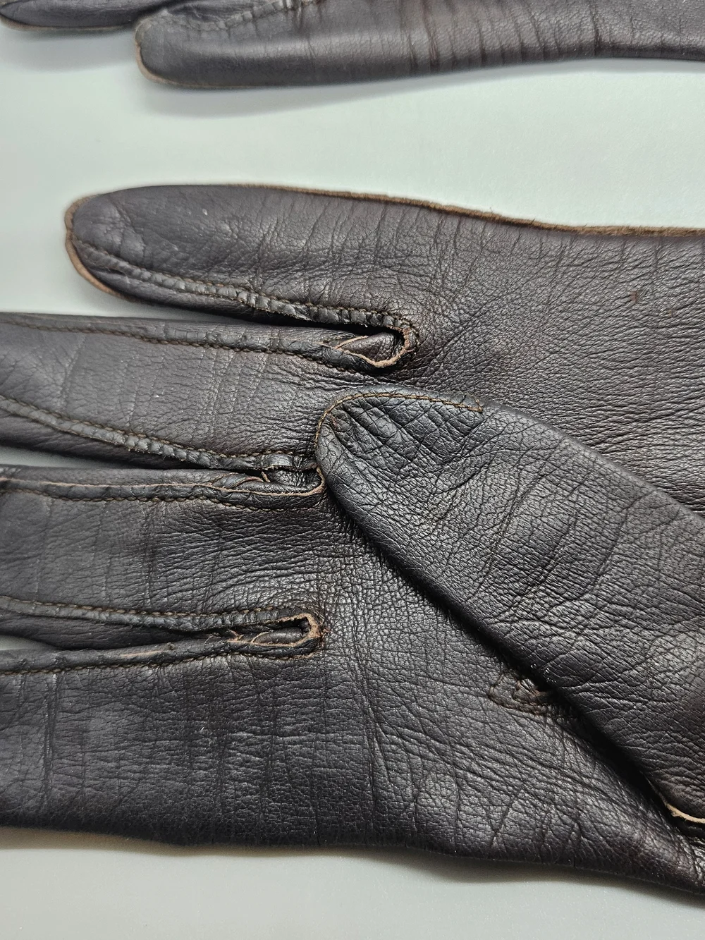 Vtg Aris of Paris Real Kidskin Leather Opera Gloves Size 7 Brown Meacham's Box